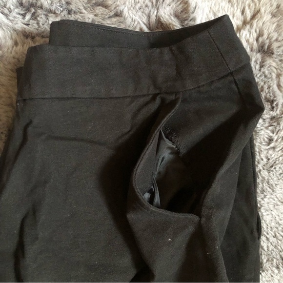 Time and Tru Capri Pants - Picture 2 of 7